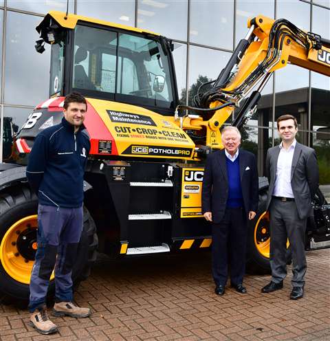 Left to right: James Harper, Stoke-on-Trent City Council’s Team Manager of Highways, JCB Chairman Lord Bamford and Councillor Daniel Jellyman, Stoke-on-Trent City Council’s Cabinet Member for Infrastructure, Regeneration and Heritage with the JCB PotholePro.